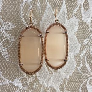 Rose Gold Elle Kendra Scott’s